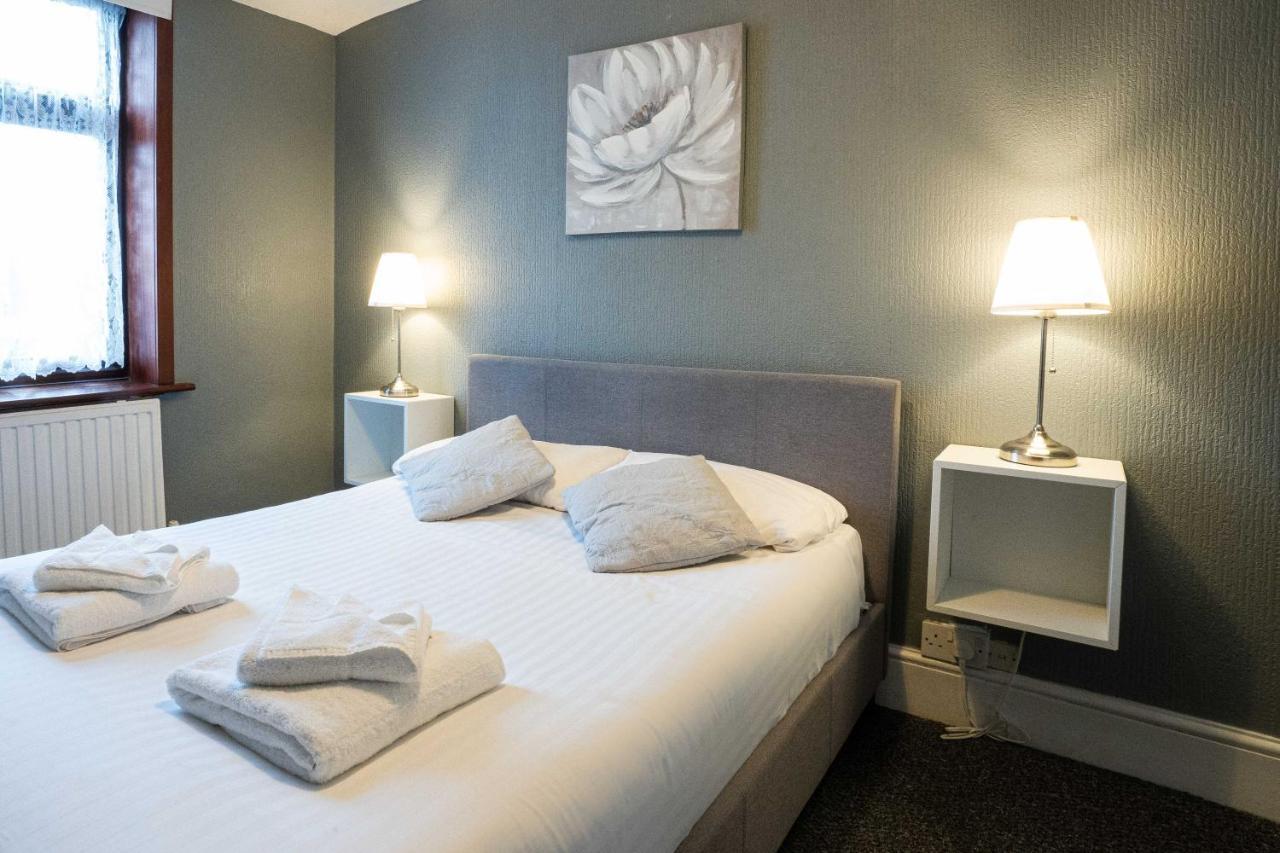 Bridgemary Manor Hotel & Pub Gosport Ngoại thất bức ảnh