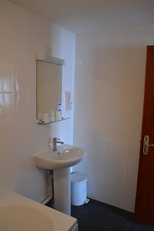 Bridgemary Manor Hotel & Pub Gosport Ngoại thất bức ảnh
