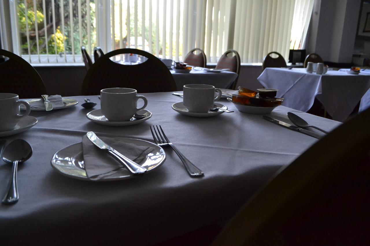 Bridgemary Manor Hotel & Pub Gosport Ngoại thất bức ảnh